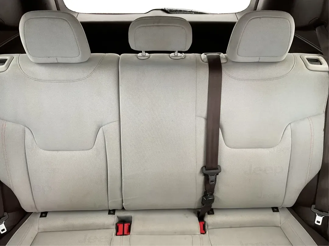 2015 Jeep Renegade Latitude (ZACCJBBT4FP) with an Other engine, located at 1230 East Main St, Xenia, OH, 45385, (937) 908-9800, 39.688026, -83.910172 - Ready for a life that doesn't stop when the pavement ends? This 2015 Jeep Renegade Latitude 4WD in Alpine White is built for the Xenia lifestyle-weekday commutes down US-35, quick runs to grocery stores near downtown, and spontaneous weekend getaways to Caesar Creek State Park or John Bryan State Pa - Photo#14