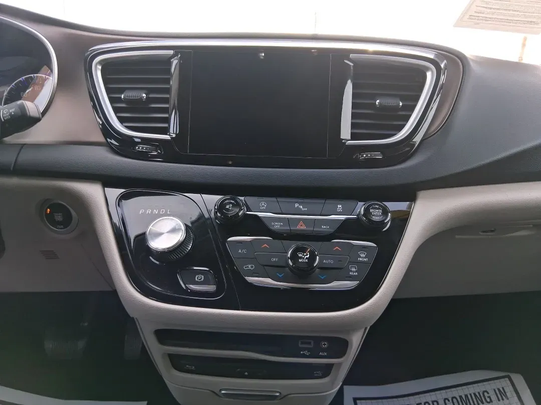 2017 Chrysler Pacifica Touring-L Plus (2C4RC1EG7HR) with an Pentastar 3.6L V-6 DOHC engine, located at 1951 S Dayton Lakeview Rd., New Carlisle, OH, 45344, (937) 908-9800, 39.890999, -84.050255 - Load up the kids, the gear, and the playlist-this 2017 Chrysler Pacifica Touring-L Plus is built for real life in New Carlisle, from school drop-offs and long commutes to weekend trips out toward Buck Creek State Park. If you've been hunting for a comfortable, family-ready passenger van with premium - Photo#12