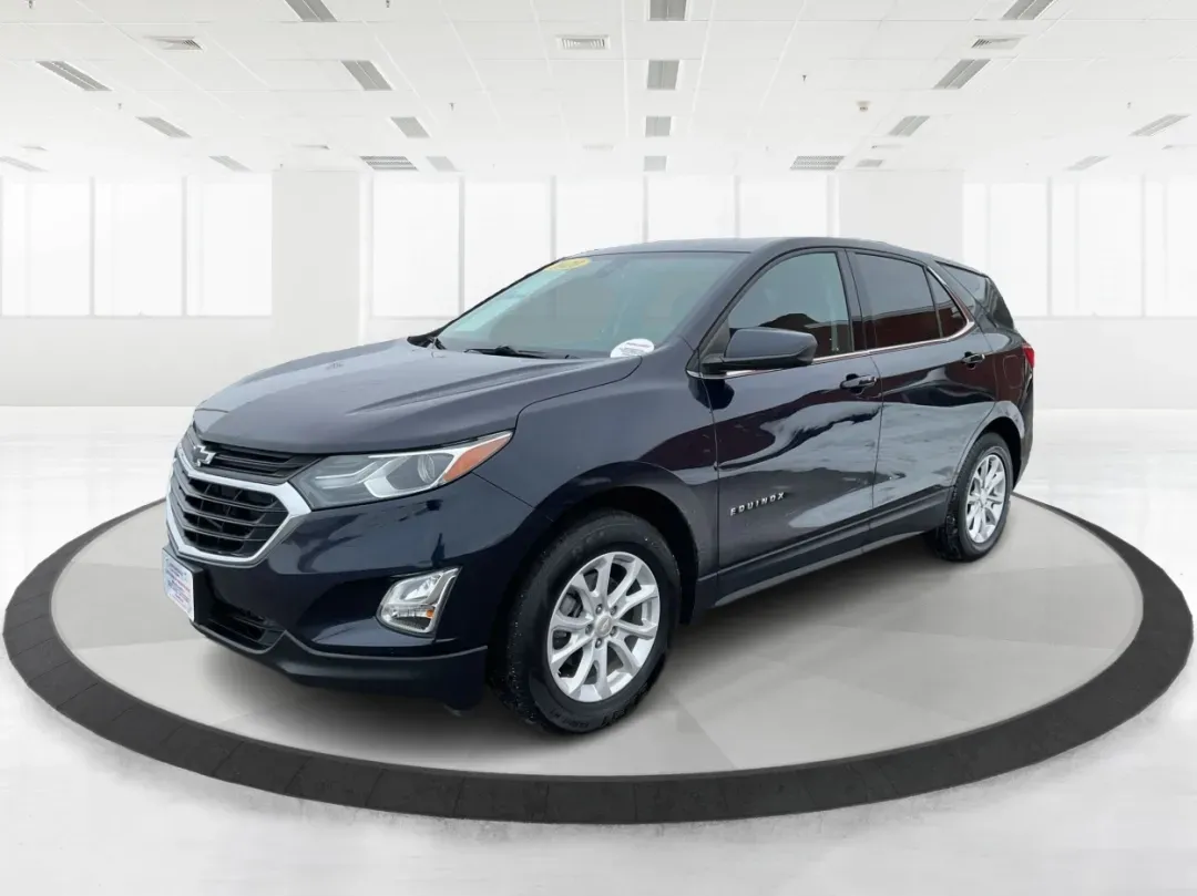 2020 Chevrolet Equinox FWD LT 1.5L Turbo (3GNAXKEV3LS) with an 1.5L I-4 gasoline direct injection engine, located at 880 E. National Road, Vandalia, OH, 45377, (937) 908-9800, 39.891918, -84.183594 - Picture your next week: a smooth I75 commute, school drop-offs with room for backpacks and groceries, and an easy weekend escape to the National Museum of the U.S. Air Force-without driving something bulky or hard on fuel. This 2020 Chevrolet Equinox LT is the kind of practical, comfortable SUV that - Photo#8