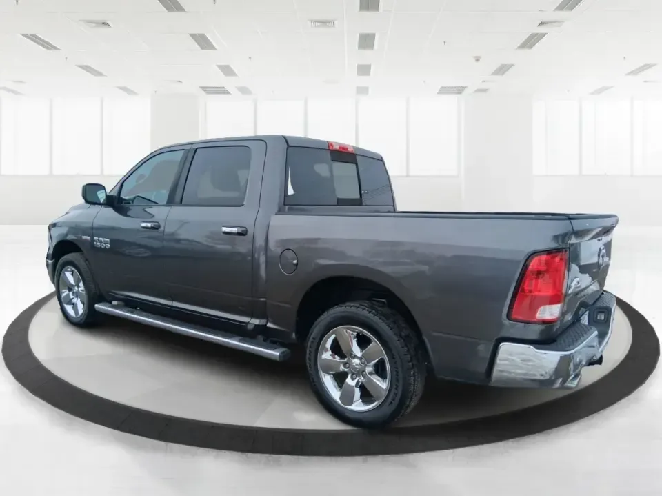 2016 Ram 1500 Big Horn (3C6RR7LT8GG) with an 5.7L V8 OHV 16V engine, 6A transmission, located at 4508 South Dixie Dr, Moraine, OH, 45439, (937) 908-9800, 39.689976, -84.218452 - Picture your next Saturday: you've got the boat hitched up, the cooler packed, and the whole crew riding comfortably to Caesar Creek-then Monday morning it's back to the commute with confidence in any Ohio weather. This 2016 Ram 1500 Big Horn Crew Cab 4WD is built for real life in Moraine: hauling, - Photo#4