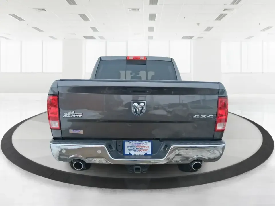 2016 Ram 1500 Big Horn (3C6RR7LT8GG) with an 5.7L V8 OHV 16V engine, 6A transmission, located at 1230 East Main St, Xenia, OH, 45385, (937) 908-9800, 39.688026, -83.910172 - Picture your next Saturday: you've got the boat hitched up, the cooler packed, and the whole crew riding comfortably to Caesar Creek-then Monday morning it's back to the commute with confidence in any Ohio weather. This 2016 Ram 1500 Big Horn Crew Cab 4WD is built for real life in Moraine: hauling, - Photo#3