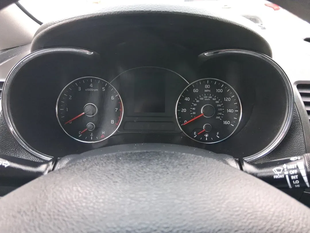 2018 Kia Forte LX (KNAFK5A89J5) with an 2L I-4 DOHC engine, located at 1951 S Dayton Lakeview Rd., New Carlisle, OH, 45344, (937) 908-9800, 39.890999, -84.050255 - Need a smart, budget-friendly ride that can handle daily commutes to Dayton, quick grocery runs, and spontaneous weekend trips without feeling cramped? This 2018 Kia Forte LX Hatchback in Gravity Blue is built for real-life driving in and around New Carlisle-easy to park, efficient to live with, and - Photo#15