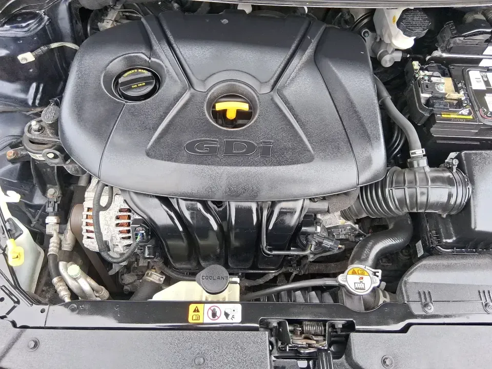 2018 Kia Forte 5-Door LX (KNAFK5A89J5) with an 2.0L L4 DOHC 16V engine, 6A transmission, located at 4508 South Dixie Dr, Moraine, OH, 45439, (937) 908-9800, 39.689976, -84.218452 - Need a smart daily driver that can handle the Monday commute down South Dixie Drive, quick grocery runs near Dayton Mall, and spontaneous weekend getaways without draining your budget? This 2018 Kia Forte 5Door LX hatchback fits real life in Moraine-easy to park, roomy for friends or family, and eff- Photo#11