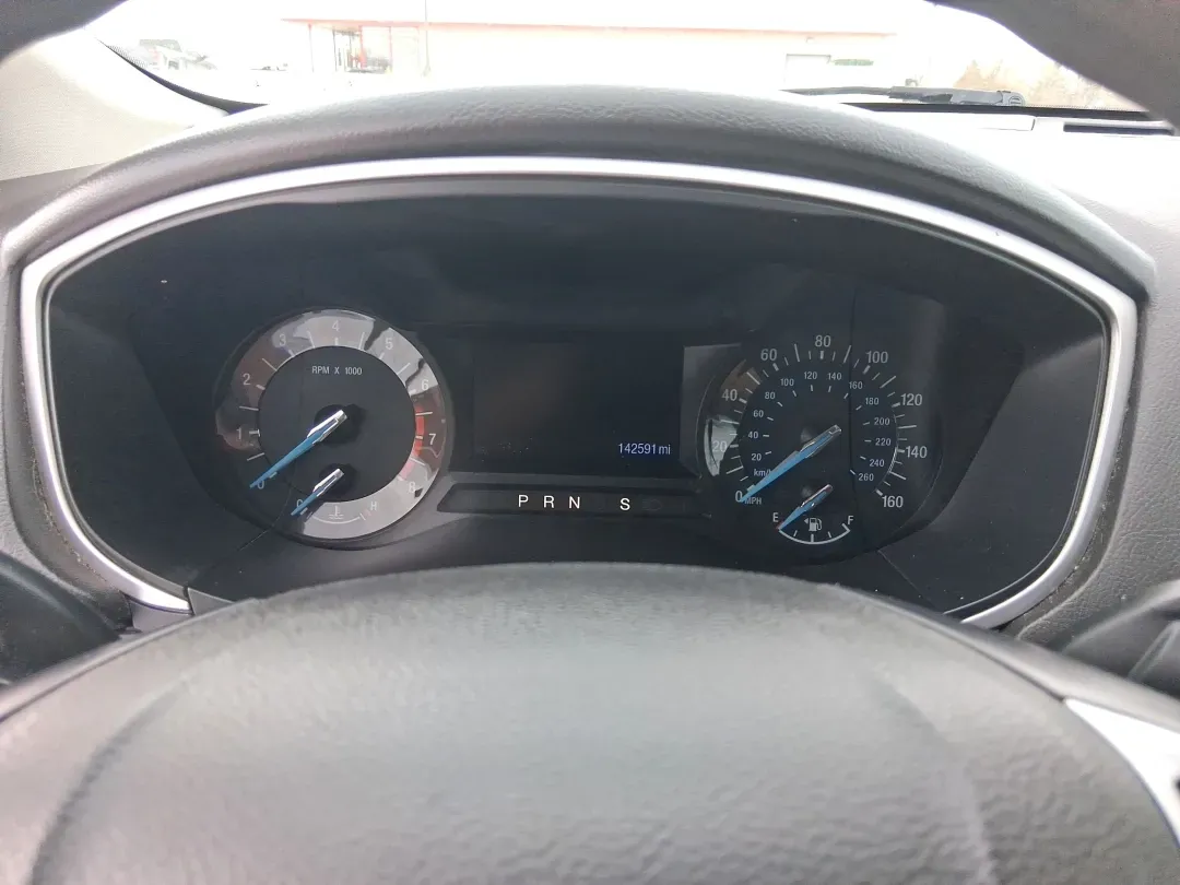 2013 Ford Fusion SE (3FA6P0H72DR) with an Other engine, located at 1184 Kauffman Ave, Fairborn, OH, 45324, (937) 908-9800, 39.807072, -84.030914 - Need a dependable commuter that can handle daily drives to Wright-Patterson AFB, weekend errands around Beavercreek, and the occasional road trip down I-675 without draining your budget? This 2013 Ford Fusion SE in Sterling Gray is a smart, comfortable sedan built for real life-great for long commut - Photo#14