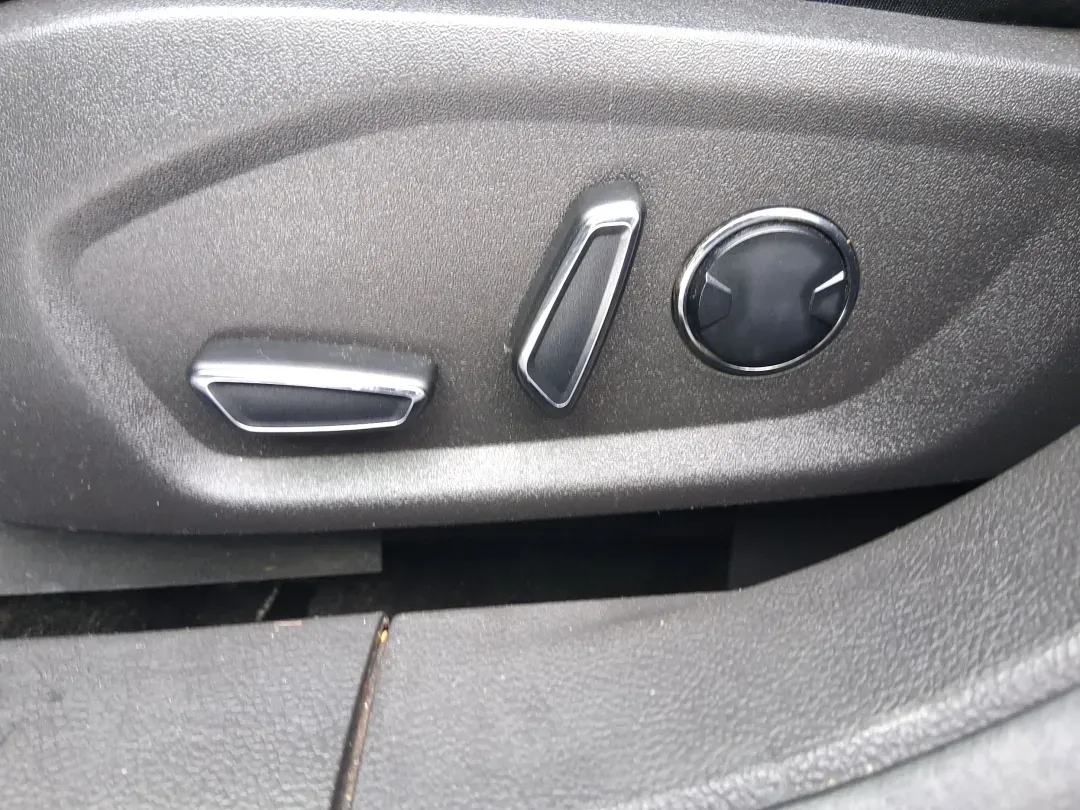 2013 Ford Fusion SE (3FA6P0H72DR) with an Other engine, located at 1184 Kauffman Ave, Fairborn, OH, 45324, (937) 908-9800, 39.807072, -84.030914 - Need a dependable commuter that can handle daily drives to Wright-Patterson AFB, weekend errands around Beavercreek, and the occasional road trip down I-675 without draining your budget? This 2013 Ford Fusion SE in Sterling Gray is a smart, comfortable sedan built for real life-great for long commut - Photo#17