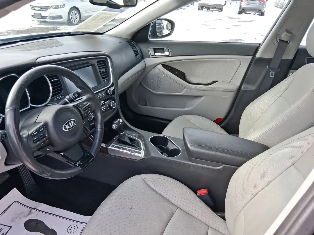 2015 Kia Optima EX (5XXGN4A78FG) with an Theta II 2.4L I-4 gasoline direct injection engine, located at 401 Woodman Dr, Riverside, OH, 45431, (937) 908-9800, 39.760899, -84.123421 - If your week is packed with I675 commuting, school drop-offs, and the occasional dinner run to The Greene or a weekend drive out toward Wright-Patterson Air Force Base, this 2015 Kia Optima EX is the kind of sedan that keeps life moving comfortably-without draining your budget. Finished in sleek Ebo - Photo#9