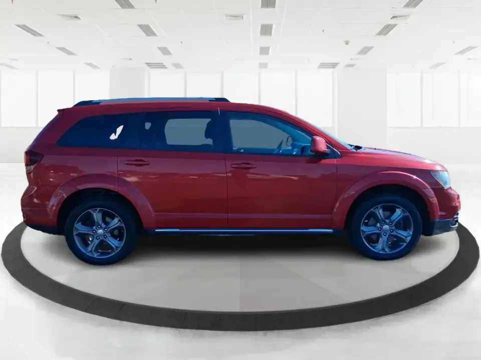 2015 Dodge Journey Crossroad FWD (3C4PDCGB5FT) with an 2.4L L4 DOHC 16V engine, 4-Speed Automatic transmission, located at 1951 S Dayton Lakeview Rd., New Carlisle, OH, 45344, (937) 908-9800, 39.890999, -84.050255 - Pack up the kids, cue up the playlist, and point your next adventure toward I75-this 2015 Dodge Journey Crossroad FWD is the kind of SUV that makes everyday life in Troy easier, whether you're tackling school drop-offs, long commutes, or weekend trips to Dayton. With three-row practicality in a spor - Photo#1