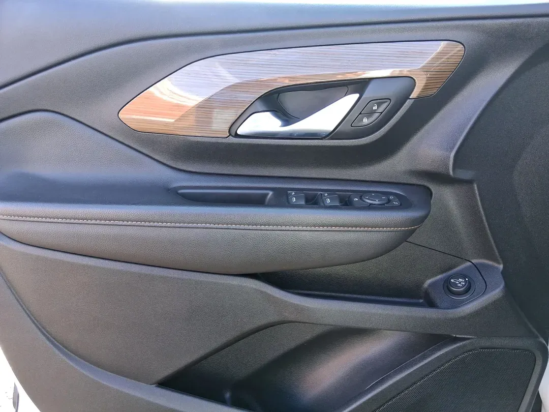 2019 GMC Terrain SLE (3GKALMEV4KL) with an 1.4L L4 DOHC 16V TURBO engine, 6A transmission, located at 1184 Kauffman Ave, Fairborn, OH, 45324, (937) 908-9800, 39.807072, -84.030914 - Picture your next week: easy commuting to Wright-Patterson AFB, grocery runs that don't feel like a puzzle, and a weekend escape to John Bryan State Park with room for everyone and everything. This 2019 GMC Terrain SLE in Summit White is the kind of practical, comfortable SUV that fits real life in - Photo#17