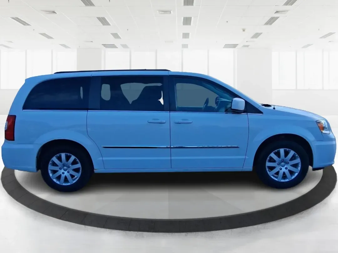 2015 Chrysler Town and Country Touring (2C4RC1BG1FR) with an 3.6L V-6 DOHC engine, 6-Speed Automatic transmission, located at 8750 N County Rd 25A, Piqua, OH, 45356, (937) 908-9800, 40.164391, -84.232513 - Pack up the kids, load the cooler, and point the nose toward a weekend road trip-this 2015 Chrysler Town and Country Touring is built for real life in West Central Ohio. Whether you're shuttling a growing family to school and sports, commuting from Piqua to Troy, or planning an easy getaway up I-7 - Photo#1