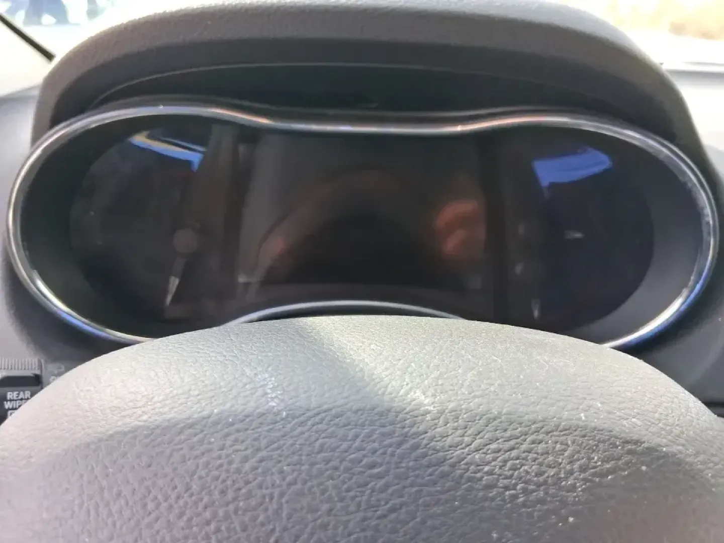 2015 Dodge Durango Limited (1C4RDJDG8FC) with an 3.6L V6 DOHC 24V engine, 8-Speed Automatic transmission, located at 1230 East Main St, Xenia, OH, 45385, (937) 908-9800, 39.688026, -83.910172 - Pack up the kids, load the cooler, and point the nose toward a weekend getaway-this 2015 Dodge Durango Limited is the kind of SUV that makes everyday life in West Central Ohio easier, from school drop-offs to road trips and everything in between. With confident 4WD/AWD capability, three-row flexibil - Photo#15