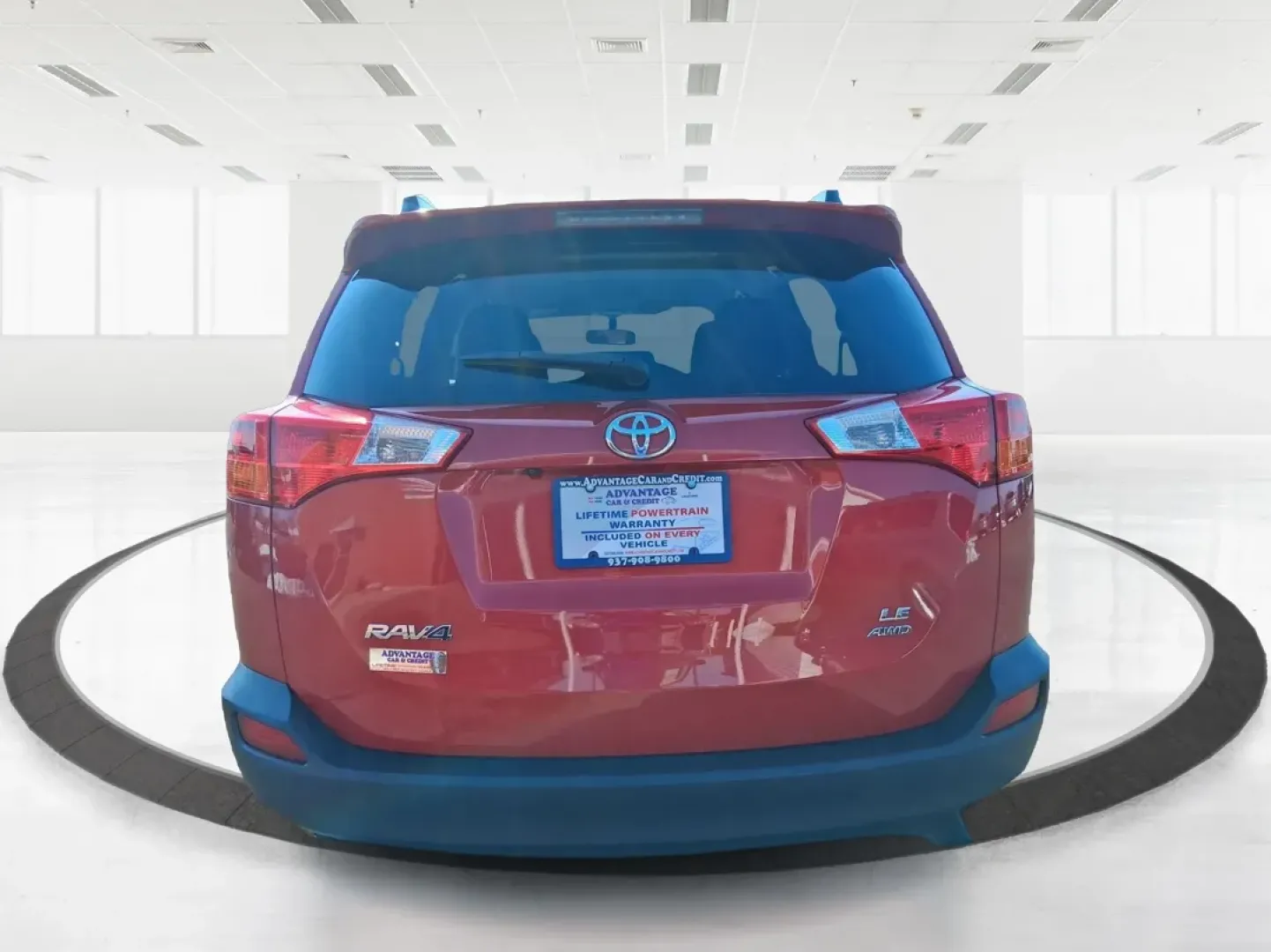 2015 Toyota RAV4 LE (JTMBFREV8FD) with an 2.5L I-4 DOHC engine, 6-Speed Automatic transmission, located at 401 Woodman Dr, Riverside, OH, 45431, (937) 908-9800, 39.760899, -84.123421 - Picture your next weekend: loading up for a quick run to The Greene, cruising out I675 toward a day at Wright-Patterson AFB, or packing the cargo area for a family road trip through the Miami Valley. If you need an SUV that's easy to live with, confident in Ohio weather, and friendly to your budget, - Photo#3