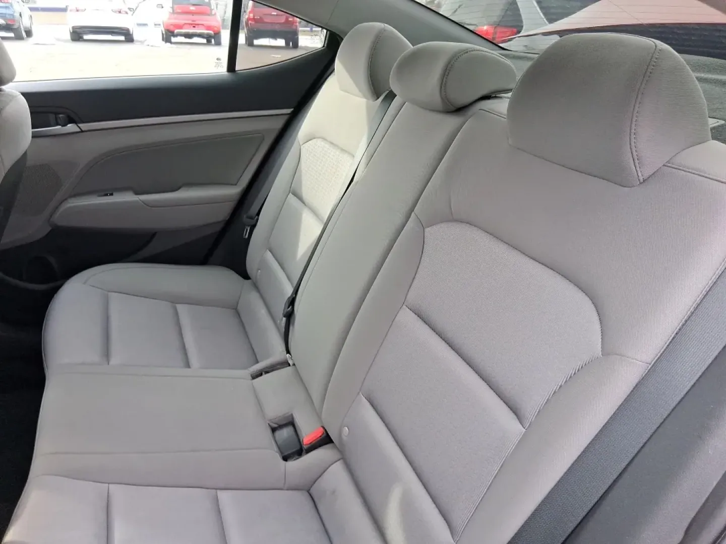 2017 Hyundai Elantra SE (KMHD84LF5HU) with an Nu 2L I-4 DOHC engine, 6A transmission, located at 1099 N County Rd 25A, Troy, OH, 45373, (937) 908-9800, 40.057079, -84.212883 - Planning a reliable daily commute from Troy to Dayton, a fuel-friendly run to the Miami Valley Centre Mall, or an easy weekend escape up I75? This 2017 Hyundai Elantra SE in eye-catching Scarlet Red Pearl is the kind of practical sedan that fits real life-comfortable for long drives, small enough fo - Photo#9