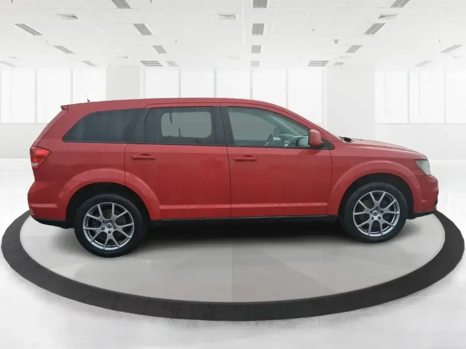 2019 Dodge Journey GT AWD (3C4PDDEG8KT) with an Pentastar 3.6L V-6 DOHC engine, 6A transmission, located at 1184 Kauffman Ave, Fairborn, OH, 45324, (937) 908-9800, 39.807072, -84.030914 - Pack up the kids, load the groceries, and still have room for weekend gear-this 2019 Dodge Journey GT AWD is built for real-life Riverside routines and spontaneous Ohio road trips alike. Whether you're shuttling to school, commuting toward Dayton, or heading out for a family day at Carillon Historic - Photo#1