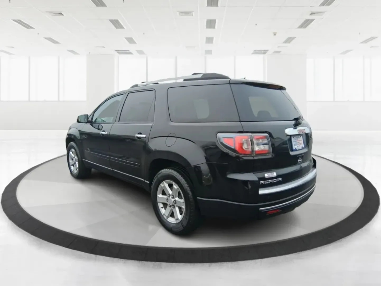 2016 GMC Acadia SLE-1 (1GKKVNED8GJ) with an 3.6L V-6 gasoline direct injection engine, 6A transmission, located at 1184 Kauffman Ave, Fairborn, OH, 45324, (937) 908-9800, 39.807072, -84.030914 - Need one SUV that can handle school drop-offs, I675 commuting, and a weekend escape to John Bryan State Park without feeling cramped or stressed? This 2016 GMC Acadia SLE-1 in Ebony Twilight Metallic is built for real-life Ohio driving-room for people and gear, confident traction for changing weathe - Photo#3