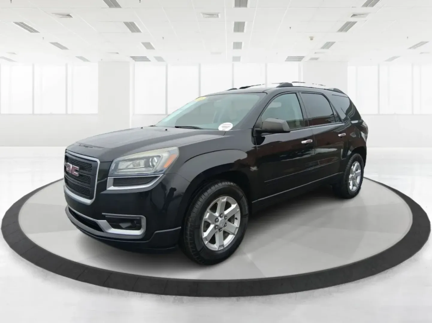 2016 GMC Acadia SLE-1 (1GKKVNED8GJ) with an 3.6L V-6 gasoline direct injection engine, 6A transmission, located at 1184 Kauffman Ave, Fairborn, OH, 45324, (937) 908-9800, 39.807072, -84.030914 - Need one SUV that can handle school drop-offs, I675 commuting, and a weekend escape to John Bryan State Park without feeling cramped or stressed? This 2016 GMC Acadia SLE-1 in Ebony Twilight Metallic is built for real-life Ohio driving-room for people and gear, confident traction for changing weathe - Photo#7