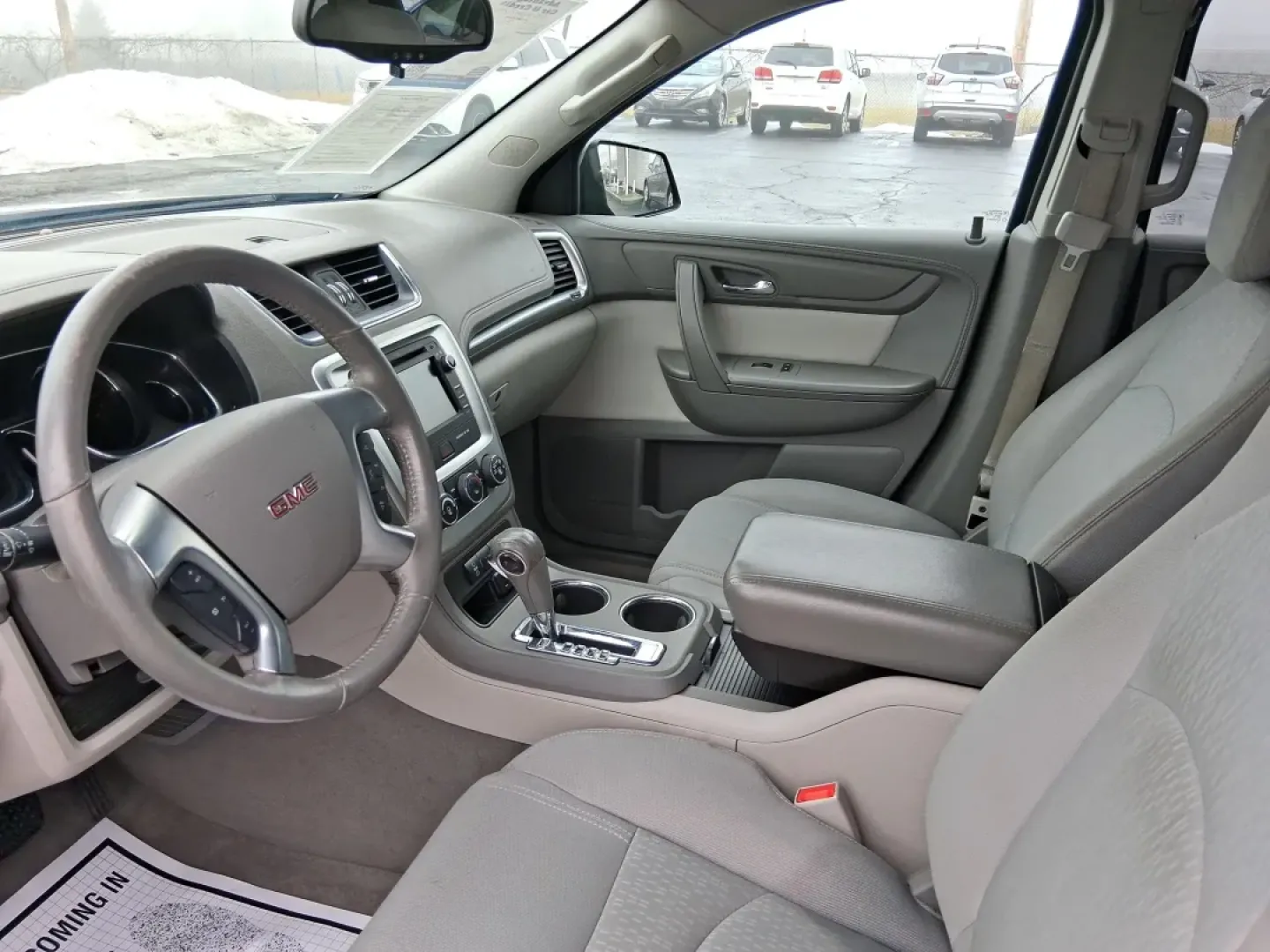 2016 GMC Acadia SLE-1 (1GKKVNED8GJ) with an 3.6L V-6 gasoline direct injection engine, 6A transmission, located at 1184 Kauffman Ave, Fairborn, OH, 45324, (937) 908-9800, 39.807072, -84.030914 - Need one SUV that can handle school drop-offs, I675 commuting, and a weekend escape to John Bryan State Park without feeling cramped or stressed? This 2016 GMC Acadia SLE-1 in Ebony Twilight Metallic is built for real-life Ohio driving-room for people and gear, confident traction for changing weathe - Photo#8