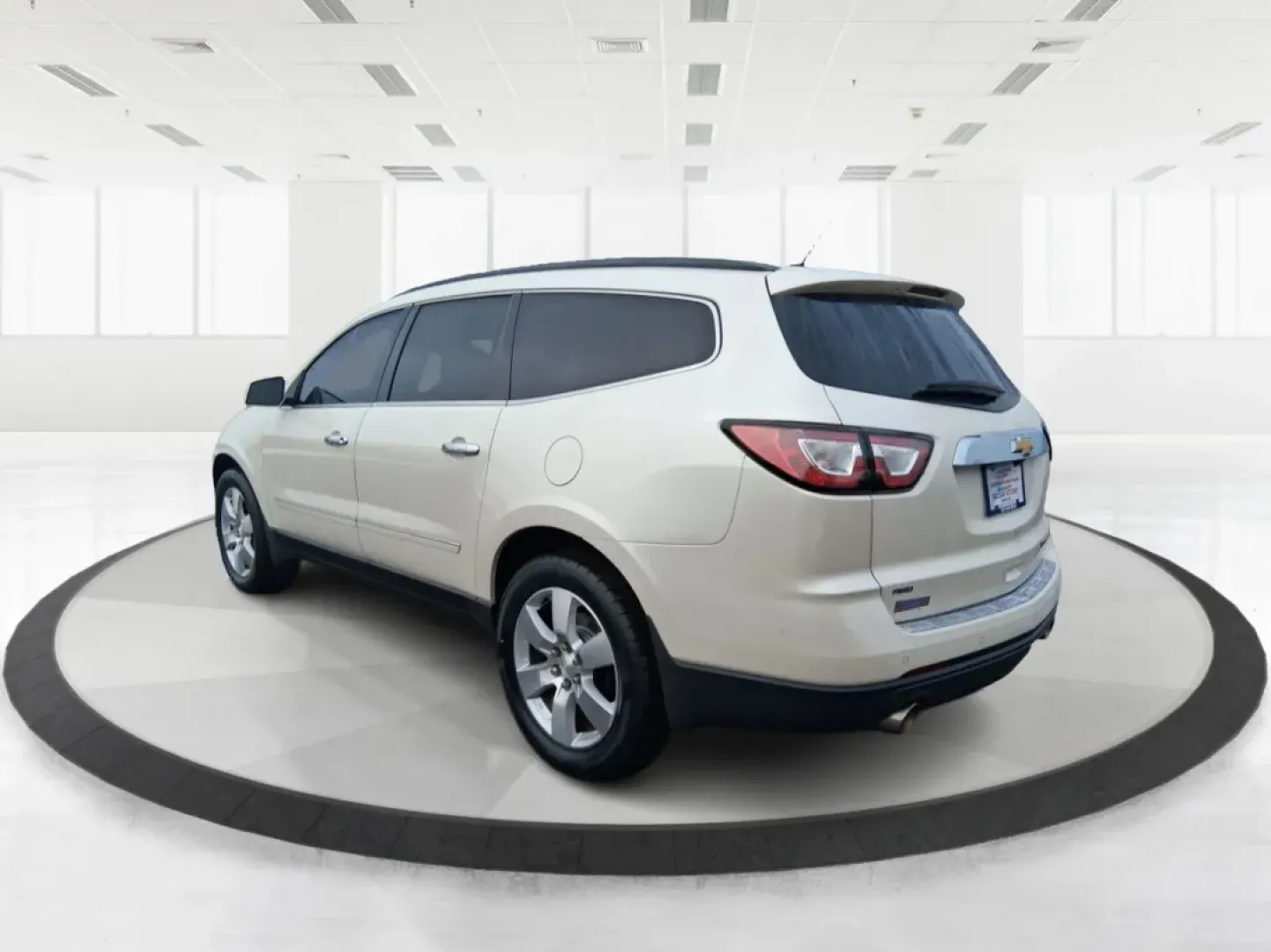 2014 Chevrolet Traverse LTZ (1GNKVJKDXEJ) with an 3.6L V-6 gasoline direct injection engine, 6-Speed Automatic transmission, located at 1951 S Dayton Lakeview Rd., New Carlisle, OH, 45344, (937) 908-9800, 39.890999, -84.050255 - Pack up the kids, cue up the playlist, and point the nose toward a weekend getaway-this 2014 Chevrolet Traverse LTZ is built for real life in West Central Ohio. Whether you're doing the school run, commuting between Troy and Dayton, or loading up for a road trip to Hocking Hills, the Traverse delive - Photo#3