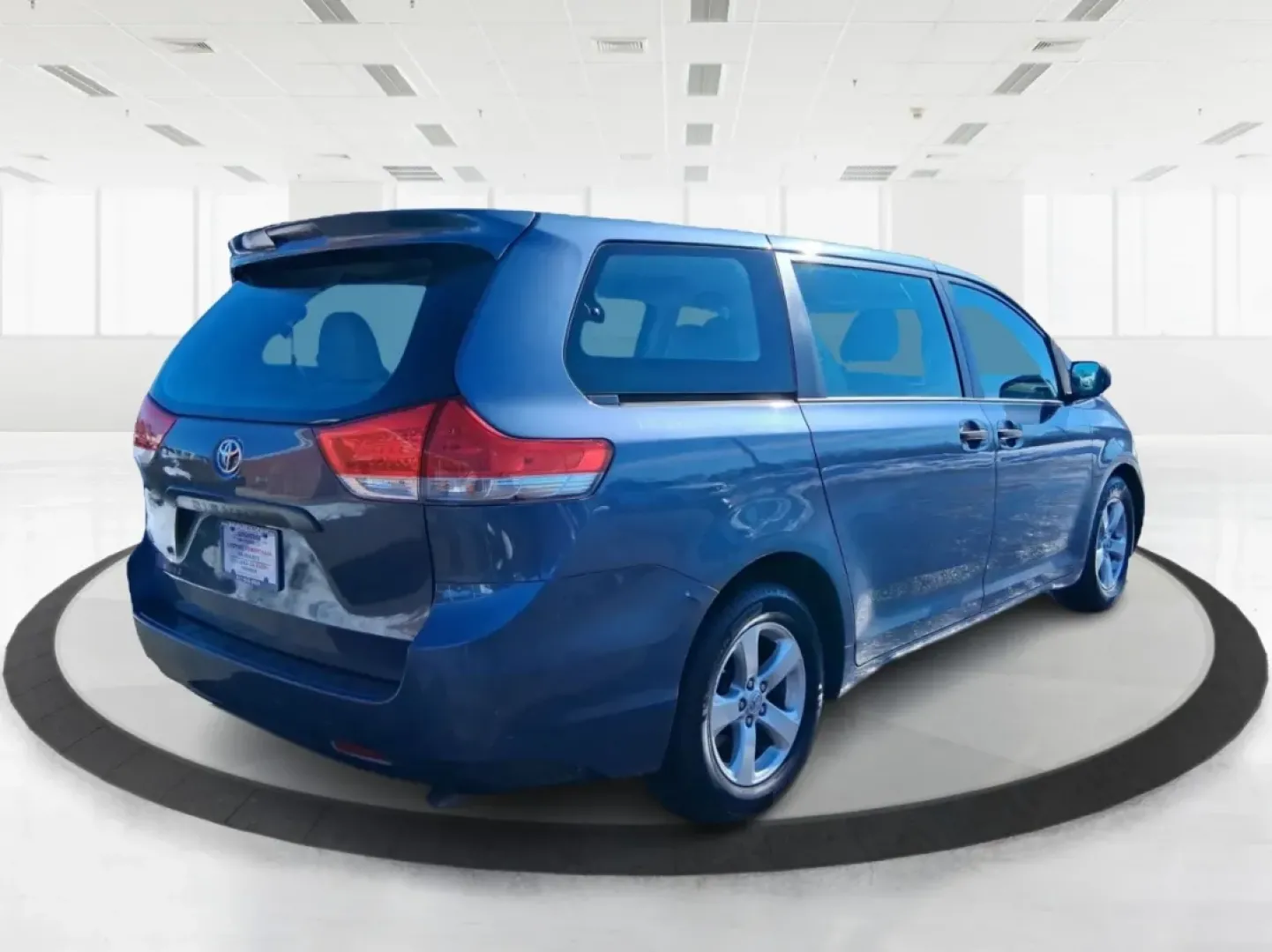 2013 Toyota Sienna L V6 7 Passenger (5TDZK3DC8DS) with an 3.5L V-6 DOHC engine, 5-Speed Automatic transmission, located at 4508 South Dixie Dr, Moraine, OH, 45439, (937) 908-9800, 39.689976, -84.218452 - Load up the kids, the groceries, and the weekend plans-this 2013 Toyota Sienna L V6 7 Passenger is the kind of minivan that makes everyday life easier, whether you're running school drop-offs, commuting across Dayton, or heading out for a road trip with friends. With Toyota reliability and a roomy c - Photo#2