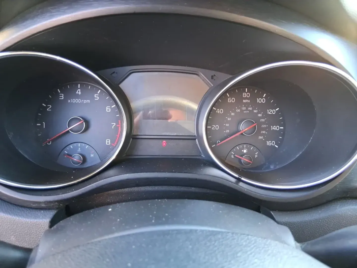 2016 Kia Sedona LX (KNDMB5C1XG6) with an Lambda 3.3L V-6 gasoline direct injection engine, 6-Speed Automatic transmission, located at 1230 East Main St, Xenia, OH, 45385, (937) 908-9800, 39.688026, -83.910172 - Load up the kids, the groceries, and the weekend plans-this 2016 Kia Sedona LX is built for real life in and around Xenia. Whether you're shuttling to school drop-offs, commuting toward Beavercreek, or planning a family road trip out to John Bryan State Park and Yellow Springs, this passenger van de - Photo#14