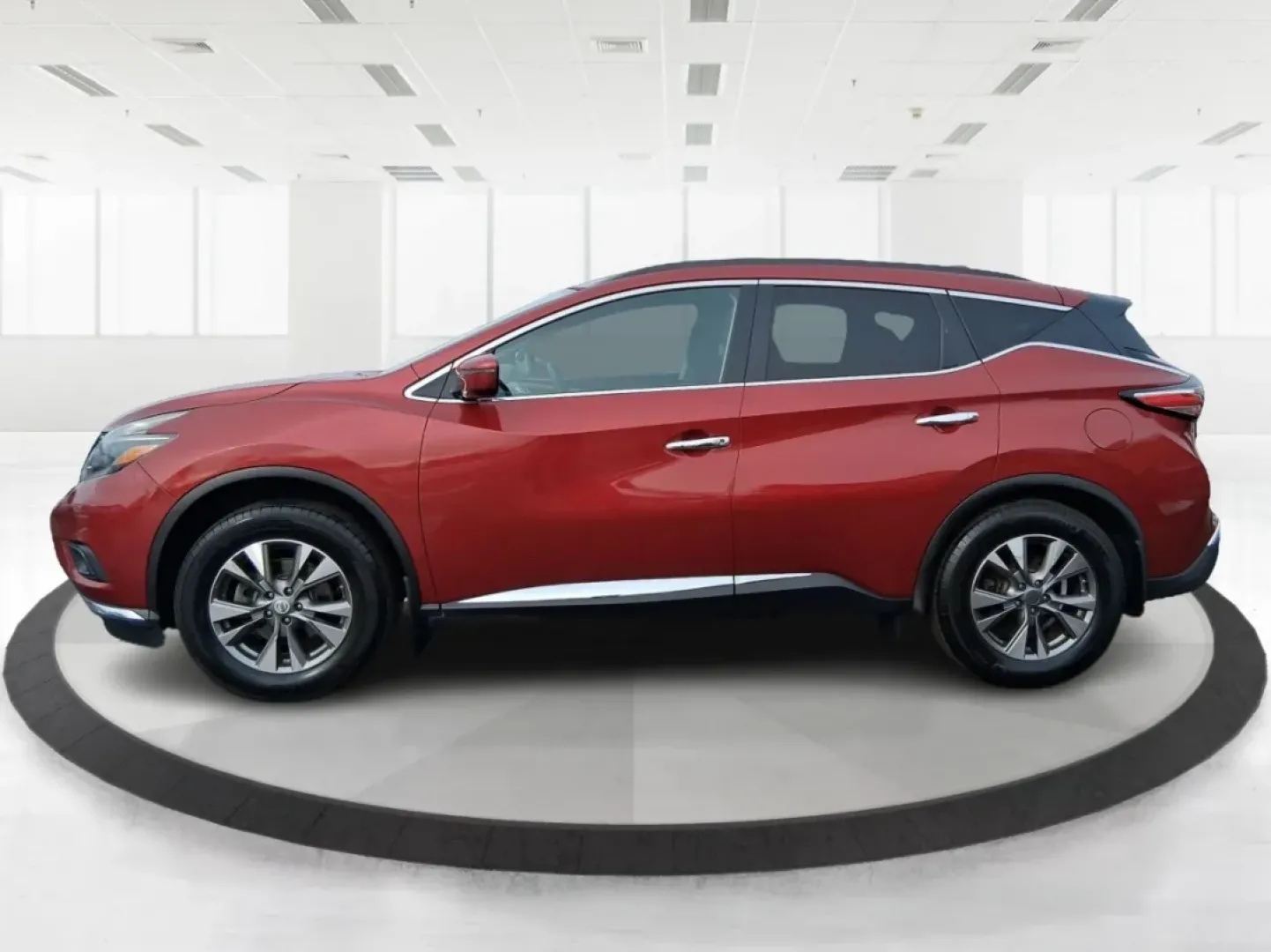 2018 Nissan Murano SV (5N1AZ2MH5JN) with an 3.5L V-6 DOHC engine, CVT transmission, located at 1184 Kauffman Ave, Fairborn, OH, 45324, (937) 908-9800, 39.807072, -84.030914 - Road trips to Yellow Springs, daily commutes down I675, or weekend errands between Wright-Patt and Fairfield Commons-this 2018 Nissan Murano SV is the kind of comfortable, confidence-inspiring SUV that fits real life in Fairborn. With its bold Cayenne Red Metallic finish, roomy cabin, and smart tech - Photo#5