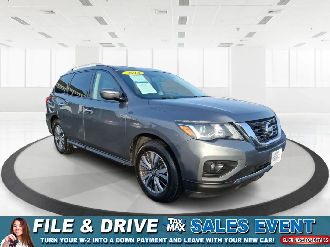 2018 Nissan Pathfinder SV