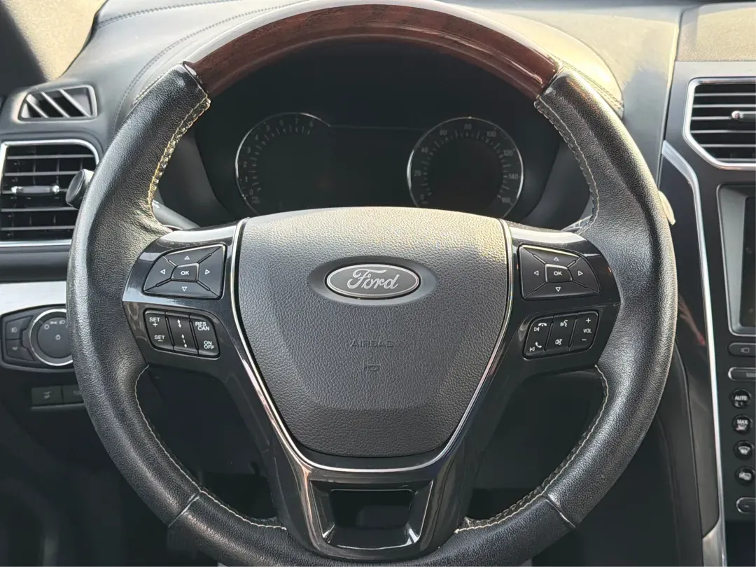 2018 Ford Explorer Platinum (1FM5K8HT1JG) with an EcoBoost 3.5L V-6 gasoline direct injection engine, 6A transmission, located at 8750 N County Rd 25A, Piqua, OH, 45356, (937) 908-9800, 40.164391, -84.232513 - Load up the family, cue the road-trip playlist, and point your weekend plans toward Indian Lake or a quick getaway down I75-this 2018 Ford Explorer Platinum is built for real-life Ohio driving. With confident 4WD/AWD traction, three-row versatility, and premium comfort, it's an ideal SUV for growing - Photo#16