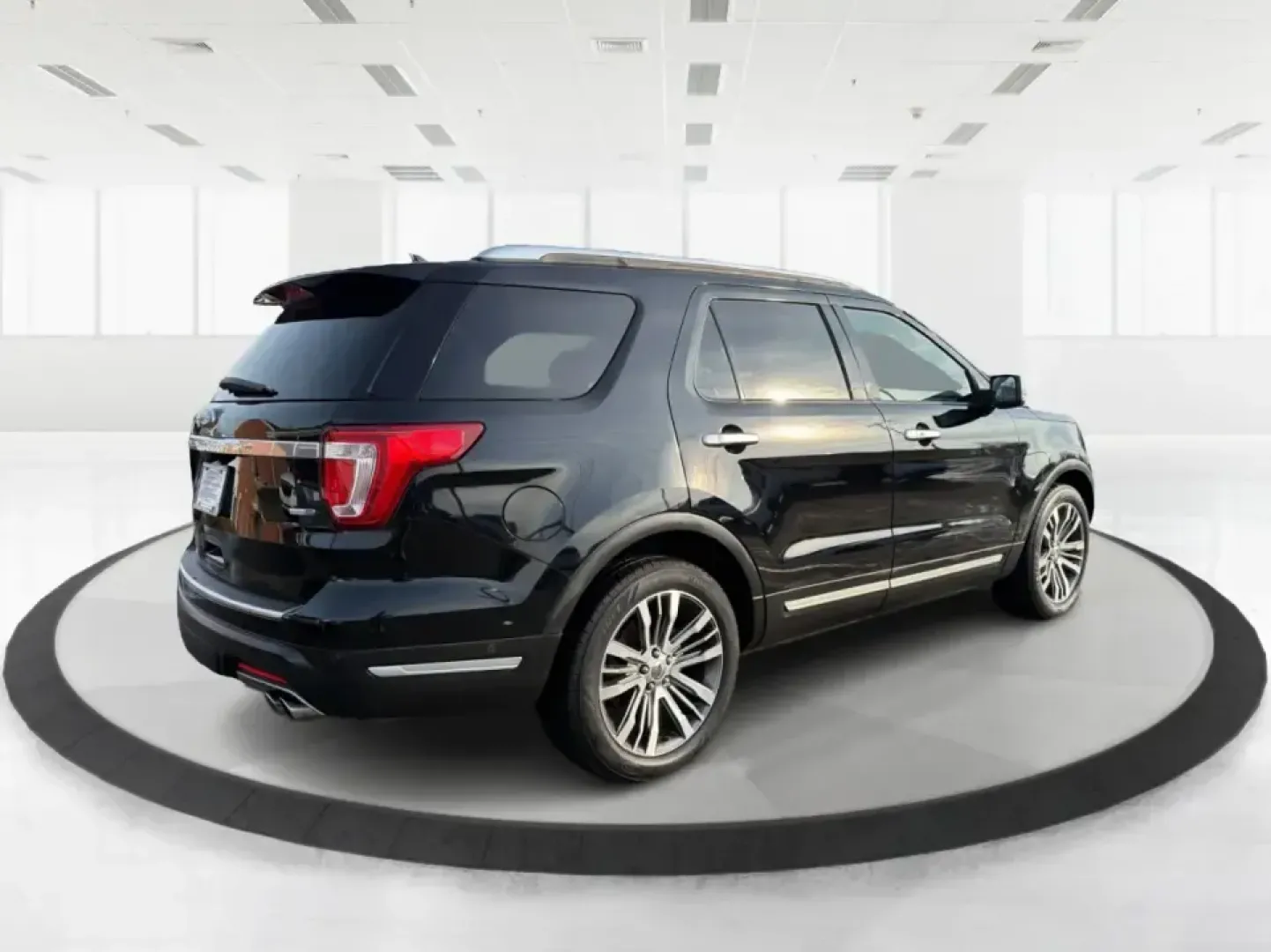 2018 Ford Explorer Platinum (1FM5K8HT1JG) with an EcoBoost 3.5L V-6 gasoline direct injection engine, 6A transmission, located at 401 Woodman Dr, Riverside, OH, 45431, (937) 908-9800, 39.760899, -84.123421 - Load up the family, cue the road-trip playlist, and point your weekend plans toward Indian Lake or a quick getaway down I75-this 2018 Ford Explorer Platinum is built for real-life Ohio driving. With confident 4WD/AWD traction, three-row versatility, and premium comfort, it's an ideal SUV for growing - Photo#2