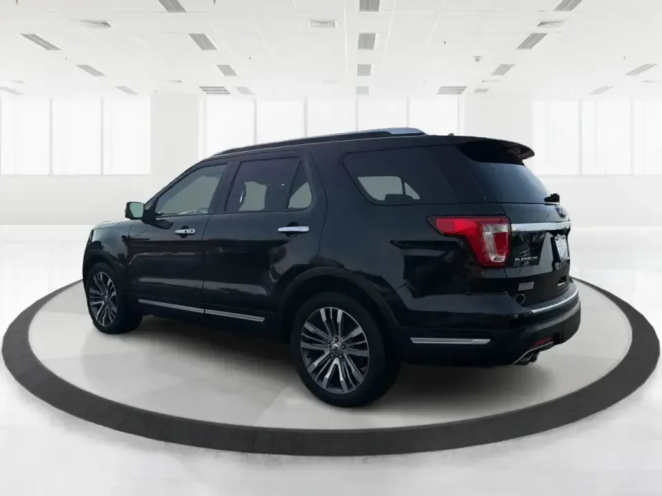 2018 Ford Explorer Platinum (1FM5K8HT1JG) with an EcoBoost 3.5L V-6 gasoline direct injection engine, 6A transmission, located at 401 Woodman Dr, Riverside, OH, 45431, (937) 908-9800, 39.760899, -84.123421 - Load up the family, cue the road-trip playlist, and point your weekend plans toward Indian Lake or a quick getaway down I75-this 2018 Ford Explorer Platinum is built for real-life Ohio driving. With confident 4WD/AWD traction, three-row versatility, and premium comfort, it's an ideal SUV for growing - Photo#4