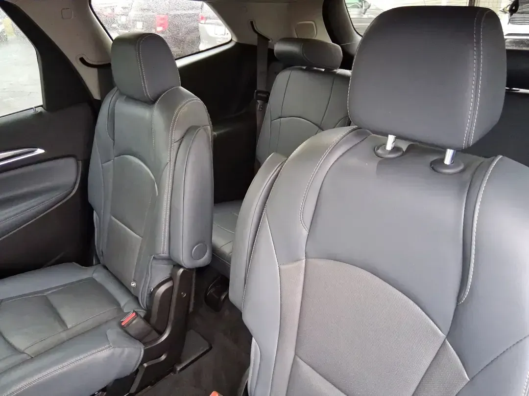 2019 Buick Enclave AWD Premium (5GAEVBKW2KJ) with an 3.6L V-6 gasoline direct injection engine, 9A transmission, located at 1951 S Dayton Lakeview Rd., New Carlisle, OH, 45344, (937) 908-9800, 39.890999, -84.050255 - Pack the family, load up the groceries, and still have room for a spontaneous weekend getaway-this 2019 Buick Enclave AWD Premium is built for real life in Ohio. Whether you're commuting toward Dayton, shuttling kids to activities, or planning a road trip that starts on I70 and ends with a sunset at - Photo#8