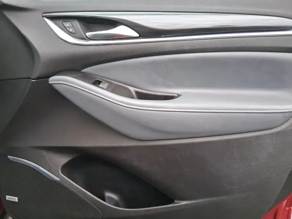 2019 Buick Enclave AWD Premium (5GAEVBKW2KJ) with an 3.6L V-6 gasoline direct injection engine, 9A transmission, located at 4508 South Dixie Dr, Moraine, OH, 45439, (937) 908-9800, 39.689976, -84.218452 - Pack the family, load up the groceries, and still have room for a spontaneous weekend getaway-this 2019 Buick Enclave AWD Premium is built for real life in Ohio. Whether you're commuting toward Dayton, shuttling kids to activities, or planning a road trip that starts on I70 and ends with a sunset at - Photo#18