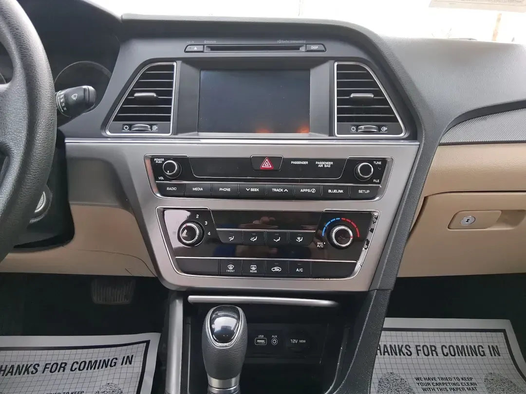 2016 Hyundai Sonata SE (5NPE24AFXGH) with an 2.4L I-4 gasoline direct injection engine, 7A transmission, located at 1184 Kauffman Ave, Fairborn, OH, 45324, (937) 908-9800, 39.807072, -84.030914 - Make every day in Fairborn feel easier-whether you're commuting to Wright-Patterson AFB, shuttling kids between school and practice, or planning a weekend drive out toward Yellow Springs and Glen Helen. This 2016 Hyundai Sonata SE sedan is built for real life: comfortable for long stretches on I675, - Photo#13