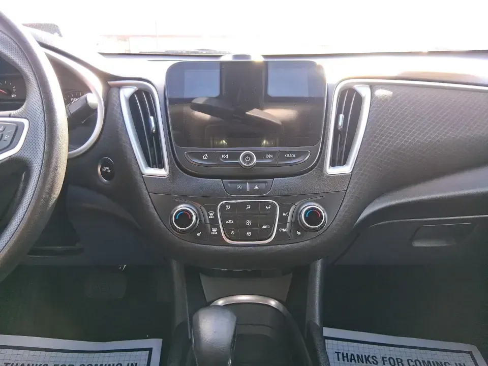 2022 Chevrolet Malibu FWD LT (1G1ZD5ST2NF) with an ECOTEC 1.5L I-4 gasoline direct injection engine, 6A transmission, located at 1184 Kauffman Ave, Fairborn, OH, 45324, (937) 908-9800, 39.807072, -84.030914 - Need a reliable commuter that still feels comfortable for date night in downtown Xenia, the daily school run, or quick weekend escapes toward John Bryan State Park? This 2022 Chevrolet Malibu LT is built for real life-easy to drive, fuel-friendly on regular unleaded, and packed with the comfort and - Photo#13