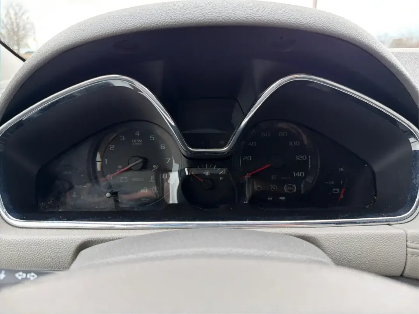 2016 Chevrolet Traverse 2LT (1GNKVHKD0GJ) with an 3.6L V-6 gasoline direct injection engine, 6-Speed Automatic transmission, located at 401 Woodman Dr, Riverside, OH, 45431, (937) 908-9800, 39.760899, -84.123421 - Pack up the kids, cue up the playlist, and point the GPS toward your next weekend getaway-this 2016 Chevrolet Traverse 2LT is the kind of roomy, confident SUV that makes school runs, long commutes, and road trips out of Riverside feel easy and comfortable. With seating flexibility, family-friendly s - Photo#15