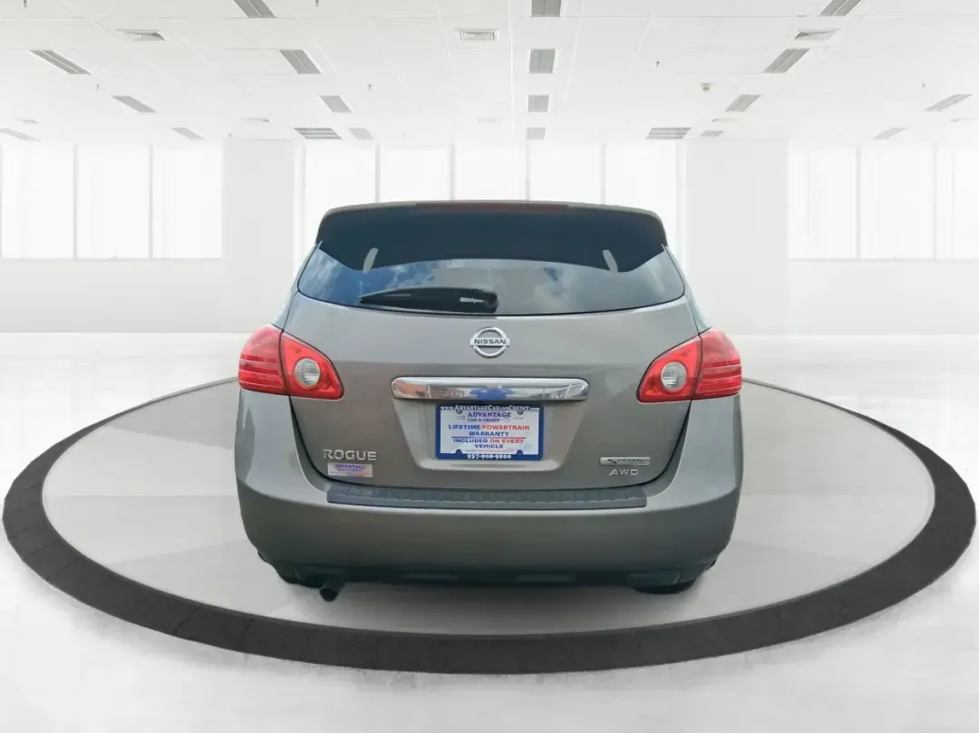 2013 Nissan Rogue S (JN8AS5MV5DW) with an 2.5L I-4 DOHC engine, Continuously Variable Transmission transmission, located at 4508 South Dixie Dr, Moraine, OH, 45439, (937) 908-9800, 39.689976, -84.218452 - Ready for a practical SUV that fits real life in the Miami Valley-school drop-offs, I-75 commutes, grocery runs, and spontaneous weekend getaways to Carillon Historical Park or a stroll around The Greene? This **2013 Nissan Rogue S** is the kind of compact SUV that makes everyday driving easier, wit - Photo#3