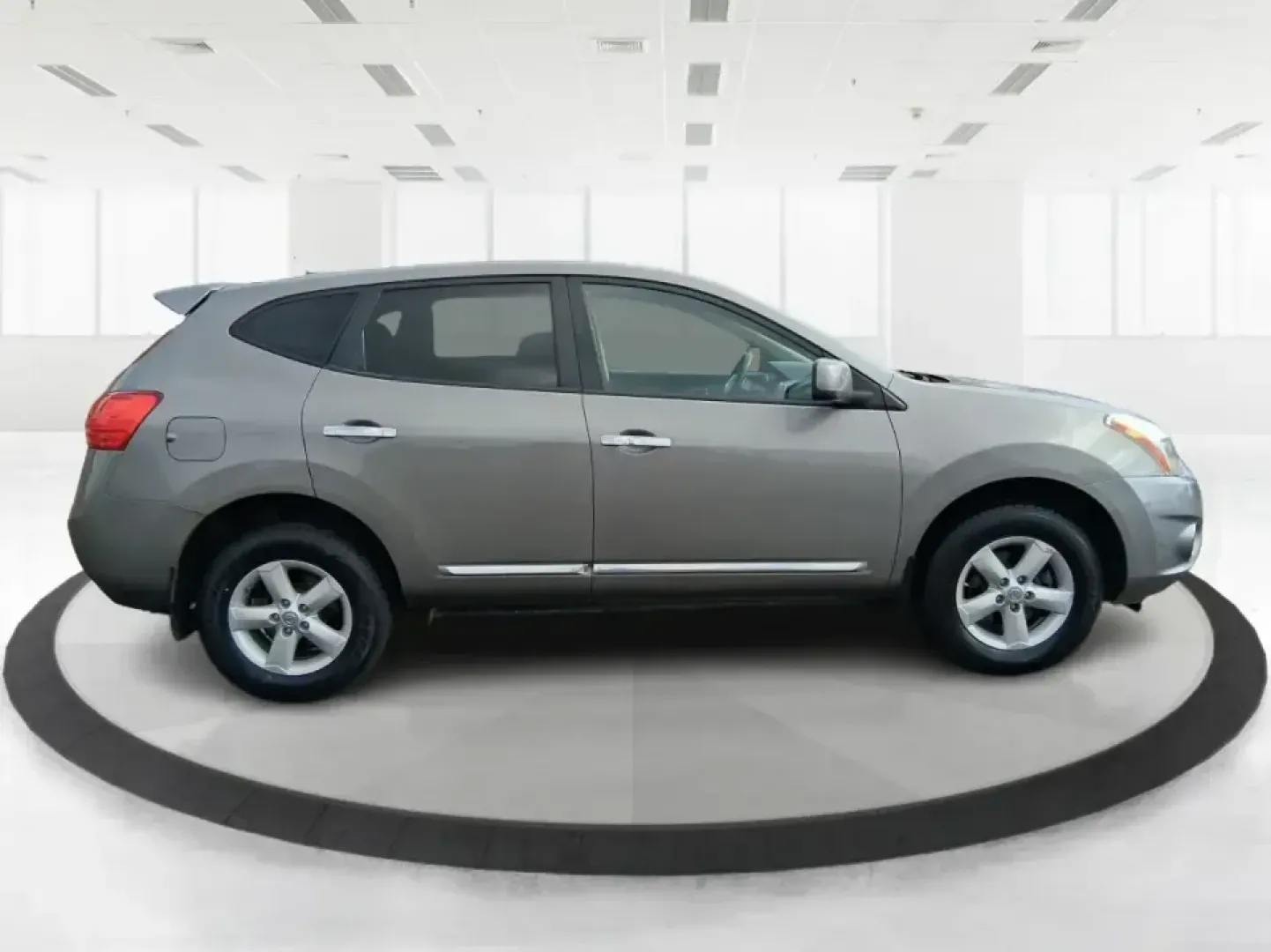 2013 Nissan Rogue S (JN8AS5MV5DW) with an 2.5L I-4 DOHC engine, Continuously Variable Transmission transmission, located at 8750 N County Rd 25A, Piqua, OH, 45356, (937) 908-9800, 40.164391, -84.232513 - Ready for a practical SUV that fits real life in the Miami Valley-school drop-offs, I-75 commutes, grocery runs, and spontaneous weekend getaways to Carillon Historical Park or a stroll around The Greene? This **2013 Nissan Rogue S** is the kind of compact SUV that makes everyday driving easier, wit - Photo#1