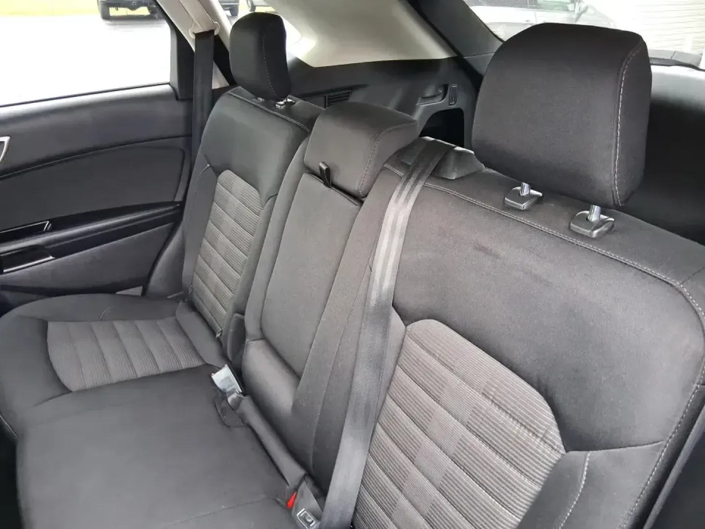 2018 Ford Edge SEL (2FMPK4J95JB) with an 2.0L L4 DOHC 16V engine, 6A transmission, located at 8750 N County Rd 25A, Piqua, OH, 45356, (937) 908-9800, 40.164391, -84.232513 - Load up the family, point the hood toward a weekend getaway, and enjoy the confident, all-weather versatility that makes an SUV the go-to choice in Ohio-this 2018 Ford Edge SEL is built for real life, from school runs and grocery trips to road trips out toward Indian Lake or a day exploring downtown - Photo#10