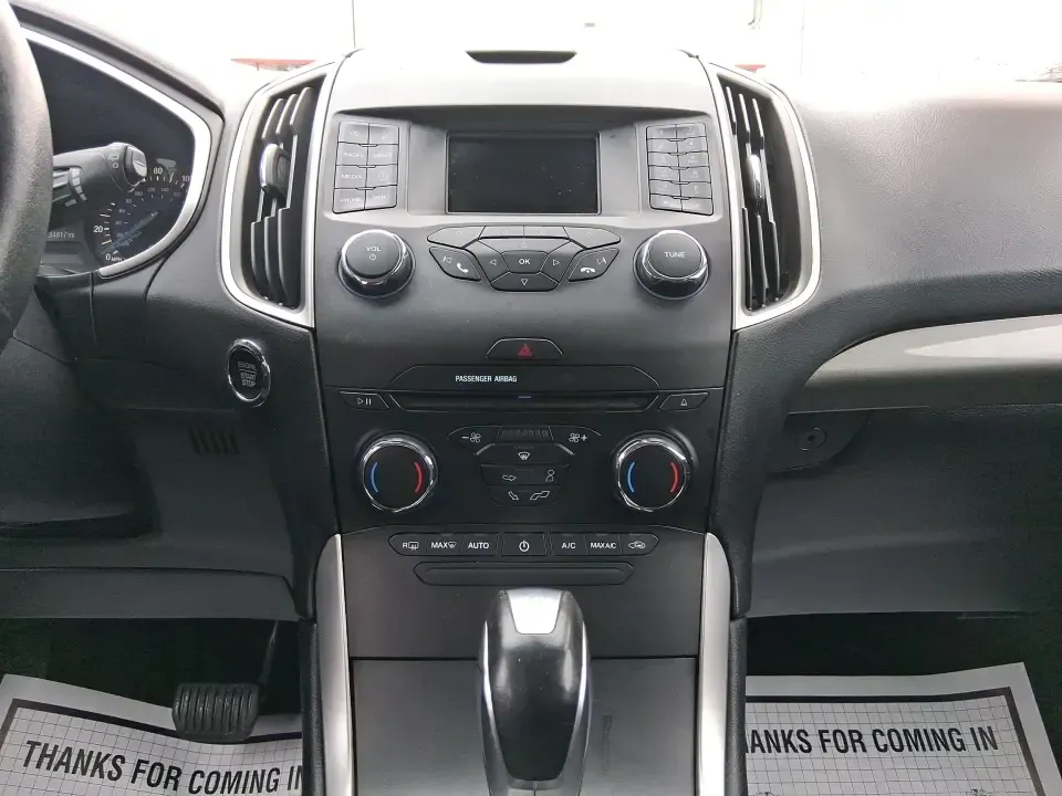 2018 Ford Edge SEL (2FMPK4J95JB) with an 2.0L L4 DOHC 16V engine, 6A transmission, located at 880 E. National Road, Vandalia, OH, 45377, (937) 908-9800, 39.891918, -84.183594 - Load up the family, point the hood toward a weekend getaway, and enjoy the confident, all-weather versatility that makes an SUV the go-to choice in Ohio-this 2018 Ford Edge SEL is built for real life, from school runs and grocery trips to road trips out toward Indian Lake or a day exploring downtown - Photo#13