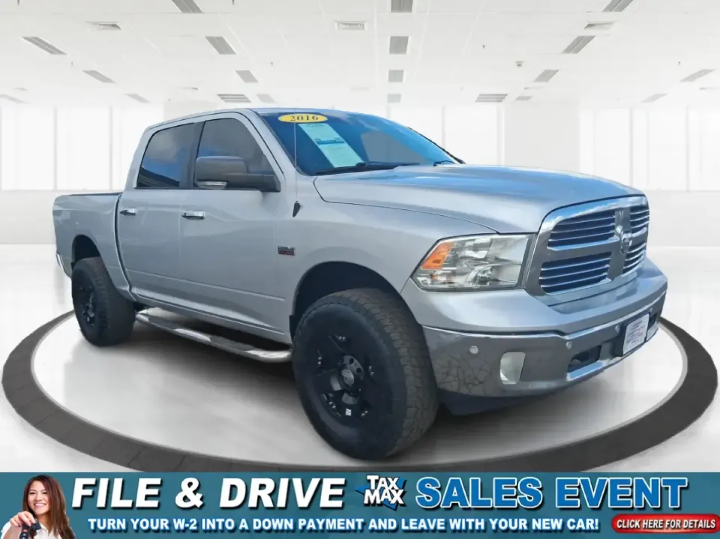 2016 Ram 1500 Lone Star (1C6RR7LT7GS) with an 5.7L V8 OHV 16V engine, 6A transmission, located at 401 Woodman Dr, Riverside, OH, 45431, (937) 908-9800, 39.760899, -84.123421 - Built for Midwest workweeks and weekend getaways, this 2016 Ram 1500 Lone Star Crew Cab is the kind of truck that fits real life in Riverside, Ohio-whether you're hauling gear for a home project, towing the toys for a trip out toward the Miami Valley, or loading up the family for a long road day on - Photo#0