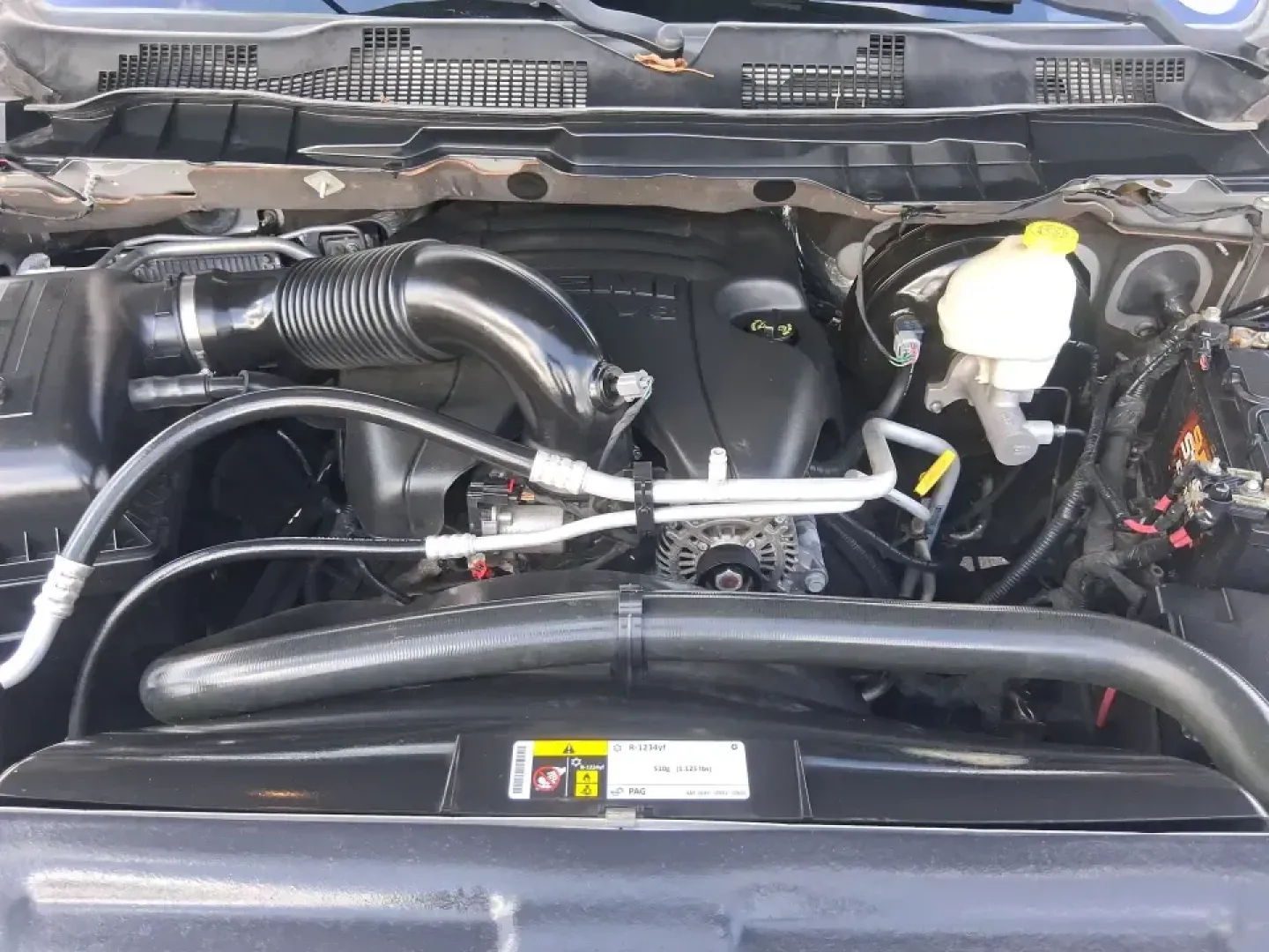 2016 Ram 1500 Lone Star (1C6RR7LT7GS) with an 5.7L V8 OHV 16V engine, 6A transmission, located at 401 Woodman Dr, Riverside, OH, 45431, (937) 908-9800, 39.760899, -84.123421 - Built for Midwest workweeks and weekend getaways, this 2016 Ram 1500 Lone Star Crew Cab is the kind of truck that fits real life in Riverside, Ohio-whether you're hauling gear for a home project, towing the toys for a trip out toward the Miami Valley, or loading up the family for a long road day on - Photo#11