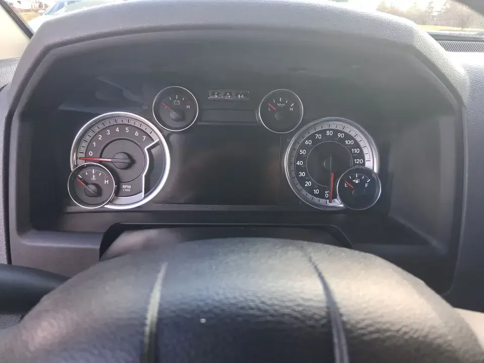 2016 Ram 1500 Lone Star (1C6RR7LT7GS) with an 5.7L V8 OHV 16V engine, 6A transmission, located at 401 Woodman Dr, Riverside, OH, 45431, (937) 908-9800, 39.760899, -84.123421 - Built for Midwest workweeks and weekend getaways, this 2016 Ram 1500 Lone Star Crew Cab is the kind of truck that fits real life in Riverside, Ohio-whether you're hauling gear for a home project, towing the toys for a trip out toward the Miami Valley, or loading up the family for a long road day on - Photo#14