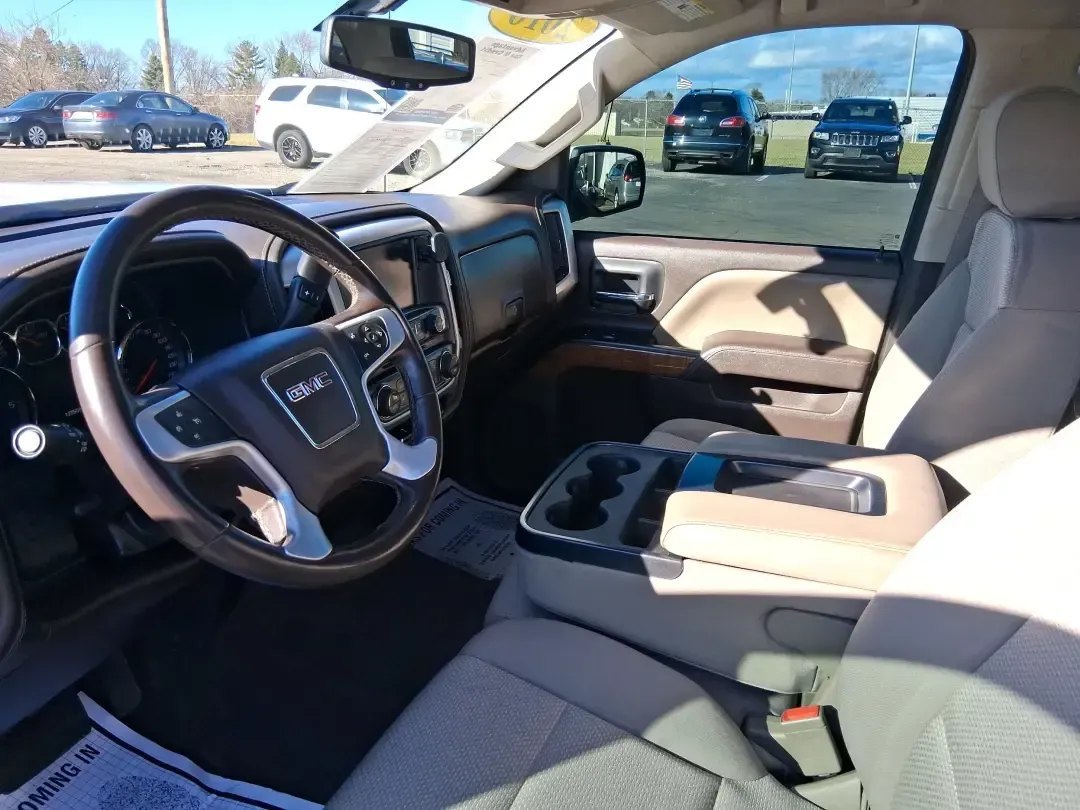 2016 GMC Sierra 1500 SLE (1GTV2MEC8GZ) with an EcoTec3 4.3L V-6 gasoline direct injection engine, 6A transmission, located at 1230 East Main St, Xenia, OH, 45385, (937) 908-9800, 39.688026, -83.910172 - Need a truck that can handle Midwest weather, weekend projects, and that long stretch down I75 without breaking a sweat? This **2016 GMC Sierra 1500 SLE Double Cab 4WD** is built for real life in Moraine-whether you're hauling gear to a job site, towing the boat for a day near **Carillon Historical - Photo#9