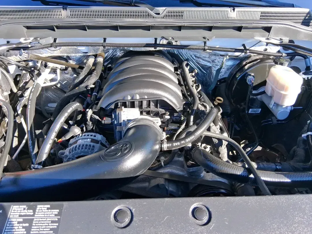 2016 GMC Sierra 1500 SLE (1GTV2MEC8GZ) with an EcoTec3 4.3L V-6 gasoline direct injection engine, 6A transmission, located at 1230 East Main St, Xenia, OH, 45385, (937) 908-9800, 39.688026, -83.910172 - Need a truck that can handle Midwest weather, weekend projects, and that long stretch down I75 without breaking a sweat? This **2016 GMC Sierra 1500 SLE Double Cab 4WD** is built for real life in Moraine-whether you're hauling gear to a job site, towing the boat for a day near **Carillon Historical - Photo#11