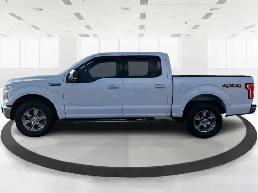 2015 Ford F-150 XLT (1FTEW1EP2FK) with an 2.7L V6 DOHC 24V engine, 6-Speed Automatic transmission, located at 1230 East Main St, Xenia, OH, 45385, (937) 908-9800, 39.688026, -83.910172 - Picture your next weekend: the bed loaded for a Greene County lake day, the family comfortable in a roomy Crew Cab, and 4WD ready when the weather turns on I35 or you decide to explore back roads outside Xenia. This 2015 Ford F-150 XLT is built for real life-work, play, towing, and everyday errands- - Photo#5
