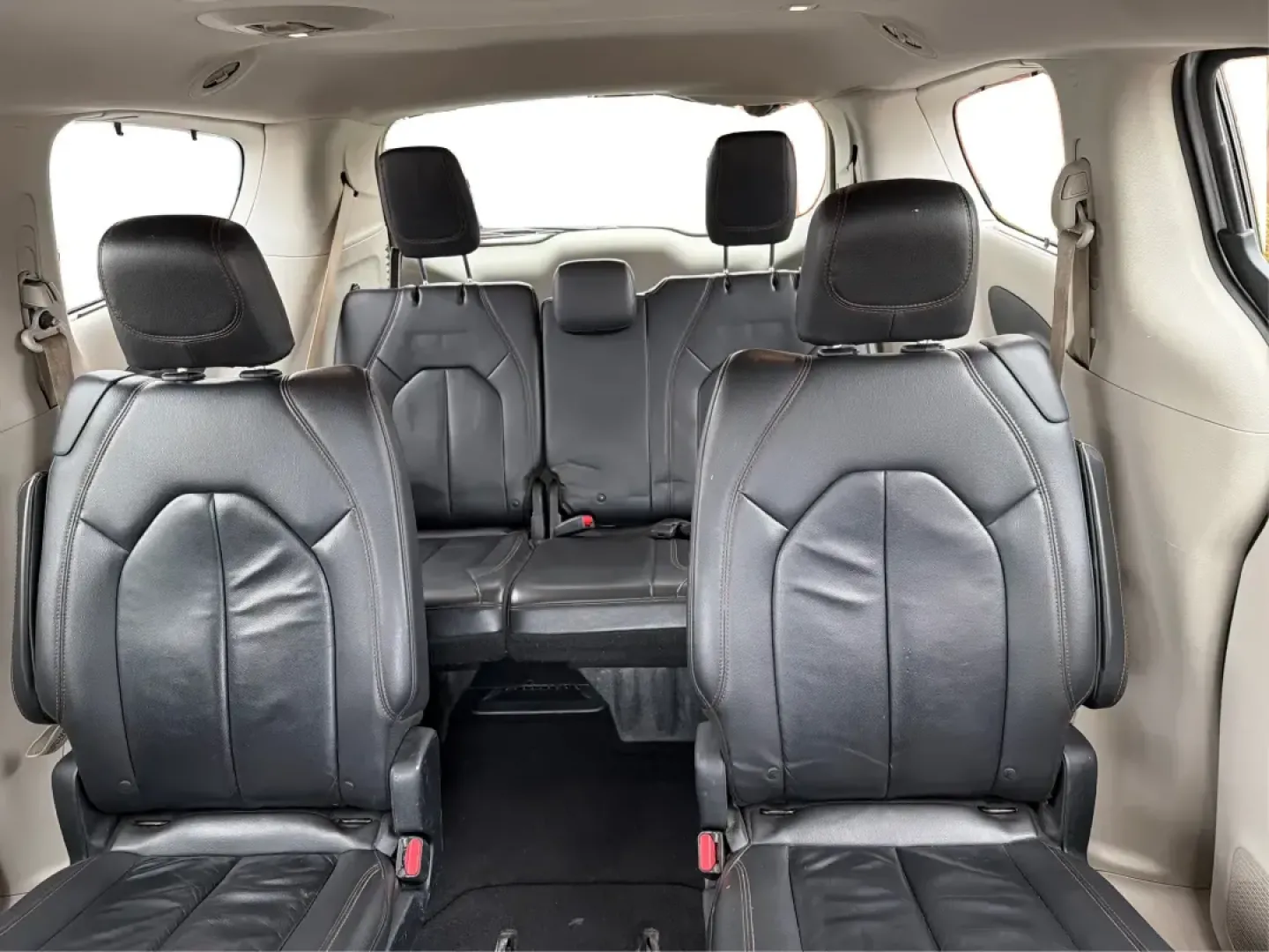 2017 Chrysler Pacifica Touring-L (2C4RC1BG1HR) with an Pentastar 3.6L V-6 DOHC engine, 6A transmission, located at 401 Woodman Dr, Riverside, OH, 45431, (937) 908-9800, 39.760899, -84.123421 - Life gets busy fast-school drop-offs, long commutes, weekend tournaments, and road trips that somehow require half the house. If you need one vehicle that can handle the everyday grind and still feel comfortable when you're headed out for a family getaway, this **2017 Chrysler Pacifica Touring-L** i - Photo#14