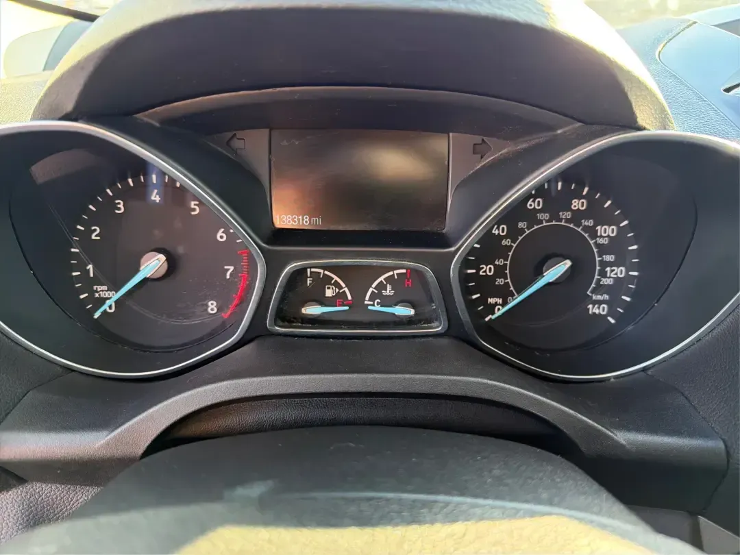 2018 Ford Escape SE (1FMCU9GD4JU) with an 1.5L L4 DOHC 16V engine, 6A transmission, located at 880 E. National Road, Vandalia, OH, 45377, (937) 908-9800, 39.891918, -84.183594 - Picture your next Ohio weekend: loading up the kids for a splash at Splash Xenia, cruising out to John Bryan State Park for a hike, or tackling a snowy morning commute from Beavercreek to downtown Dayton with confidence. This 2018 Ford Escape SE in Blue Metallic is the kind of compact SUV that fits - Photo#15