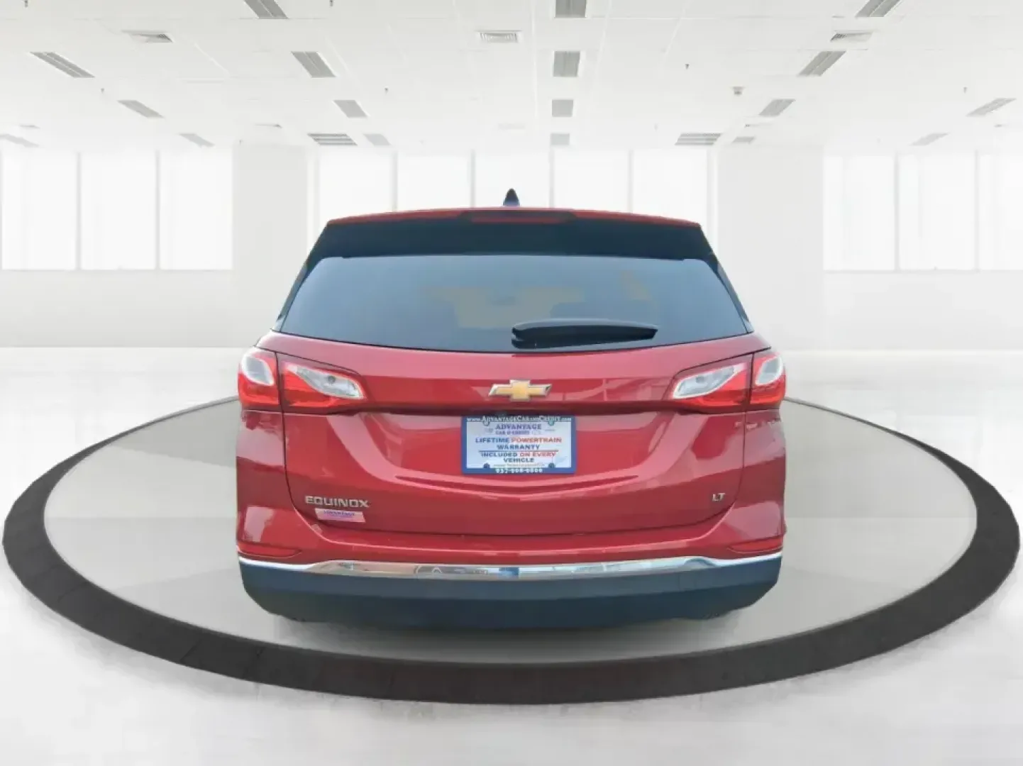 2018 Chevrolet Equinox LT (3GNAXJEV2JS) with an 1.5L I-4 gasoline direct injection engine, 6A transmission, located at 1099 N County Rd 25A, Troy, OH, 45373, (937) 908-9800, 40.057079, -84.212883 - Picture your next week: an easy school drop-off, a comfortable commute down I75, and a weekend road trip to Charleston Falls Preserve-all in one SUV that's sized for real life. This 2018 Chevrolet Equinox LT in head-turning Cajun Red Tintcoat is built for busy families, commuters, and budget-conscio - Photo#3