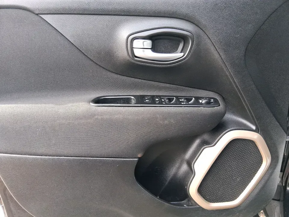 2017 Jeep Renegade Latitude 4x4 (ZACCJBBB3HP) with an 2.4L L4 DOHC 16V engine, 6M transmission, located at 1099 N County Rd 25A, Troy, OH, 45373, (937) 908-9800, 40.057079, -84.212883 - Weekend adventures don't have to wait for perfect credit. If you want a compact SUV that's easy to park for daily errands, confident in Ohio weather, and ready for a quick getaway to Indian Lake or a scenic drive through Miami County backroads, this **2017 Jeep Renegade Latitude 4x4** is built for r - Photo#18