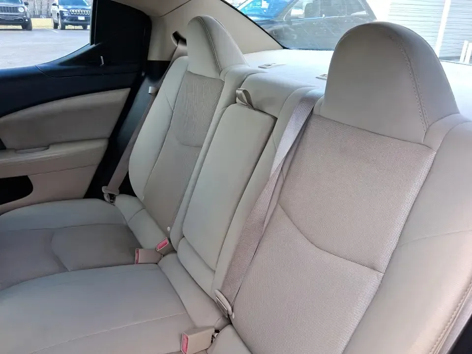 2014 Dodge Avenger SE (1C3CDZAB7EN) with an 2.4L L4 DOHC 16V engine, 4-Speed Automatic transmission, located at 4508 South Dixie Dr, Moraine, OH, 45439, (937) 908-9800, 39.689976, -84.218452 - Need a dependable sedan for the daily commute down I-75, quick school drop-offs, or weekend errands around Dayton-without the stress of traditional bank financing? This 2014 Dodge Avenger SE is a practical, comfortable choice for budget-conscious buyers who want a straightforward ride with the right - Photo#10