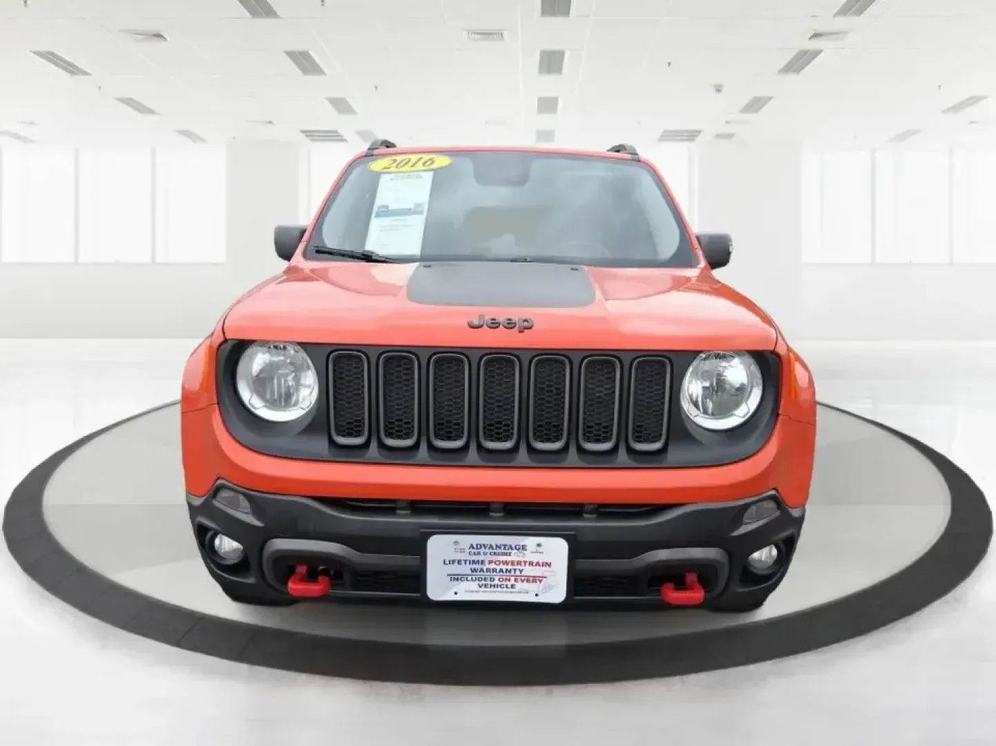 2016 Jeep Renegade Trailhawk (ZACCJBCT5GP) with an Tigershark MultiAir 2.4L I-4 variable valve contro engine, 9A transmission, located at 401 Woodman Dr, Riverside, OH, 45431, (937) 908-9800, 39.760899, -84.123421 - Weekend escapes, snowy commutes, and everyday errands feel easier when your crossover is ready for whatever Ohio throws your way. This **2016 Jeep Renegade Trailhawk** in eye-catching **Omaha Orange** is built for drivers who want real capability in a city-friendly size-perfect for exploring MetroPa - Photo#7
