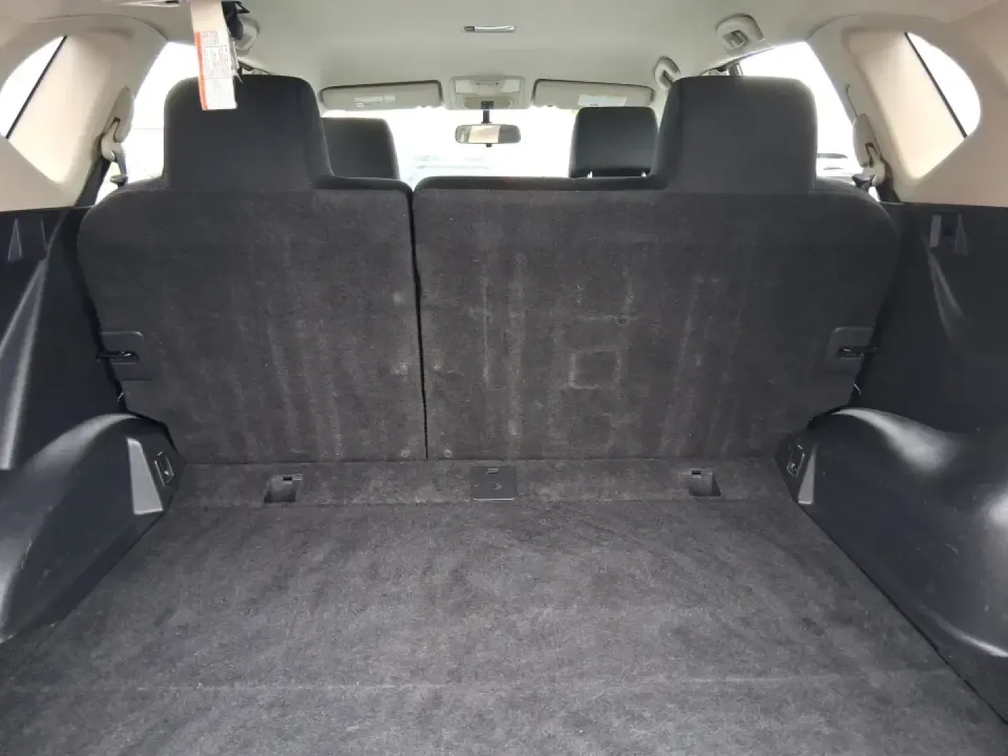 2013 Nissan Rogue S (JN8AS5MV5DW) with an 2.5L I-4 DOHC engine, Continuously Variable Transmission transmission, located at 1184 Kauffman Ave, Fairborn, OH, 45324, (937) 908-9800, 39.807072, -84.030914 - Need one SUV that can handle Ohio weather, school drop-offs, and weekend getaways without blowing the budget? This **2013 Nissan Rogue S** is a practical, go-anywhere compact SUV that fits real life in **Fairborn, OH**-whether you're commuting toward Wright-Patterson AFB, running errands near Downto - Photo#12